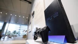 Komediaelokuvan hahmo oli liikaa Sonylle – näyttelijää kiellettiin koskemasta Playstationiin