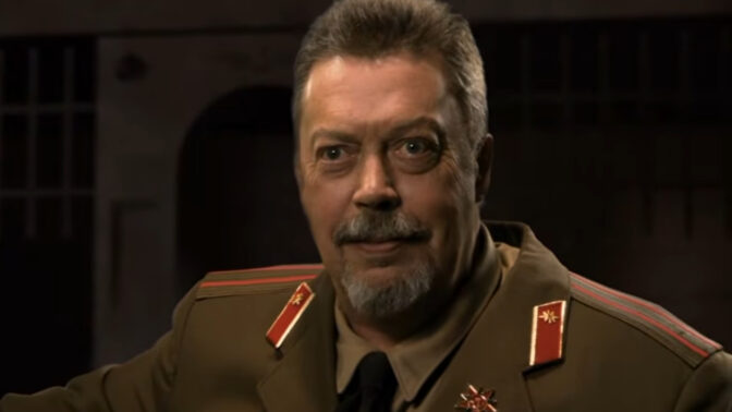 Rakastettu näyttelijä Tim Curry on kuollut – muistetaan myös näistä rooleista videopeleissä